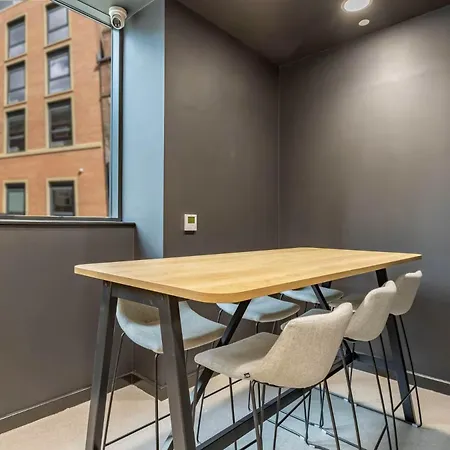 Apartment For Students Only - Straits Aire In